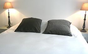 La Cour Du 5Eme - Chambre D'Hotes